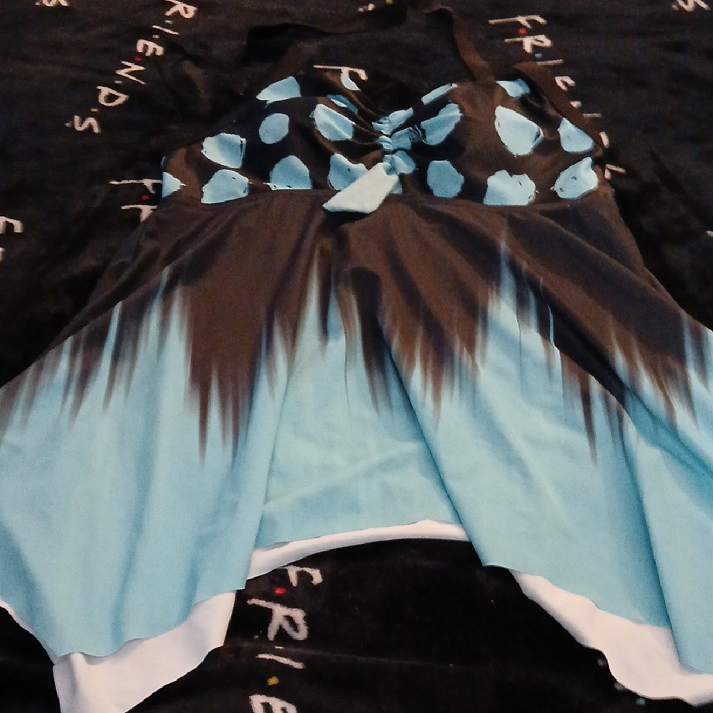 Stylish Black and Blue Women's Swim Coverup